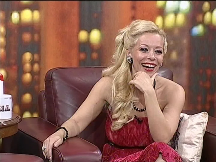 Danijela Dona Ilić sa gostima emisije Vidimo se na vrhu